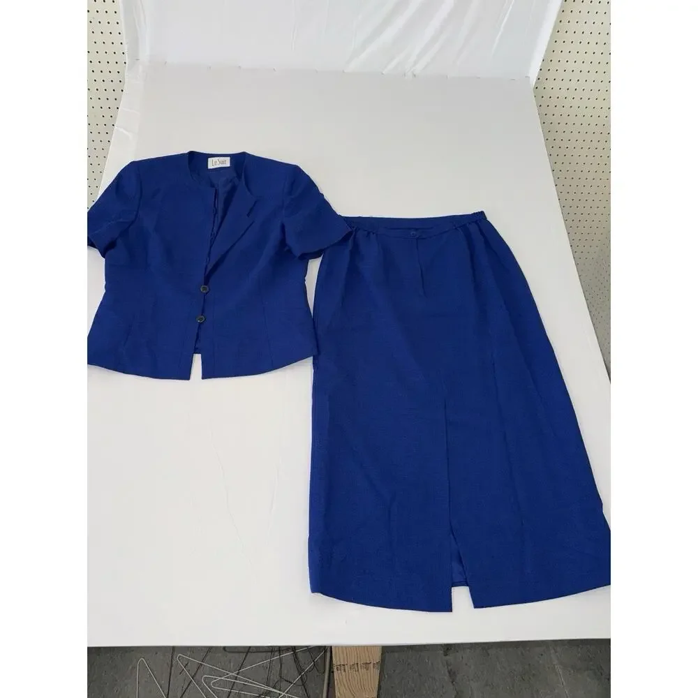 Le Suit Women’s Medium Blue 2 Piece Skirt Suit Short Sleeve Blazer Career